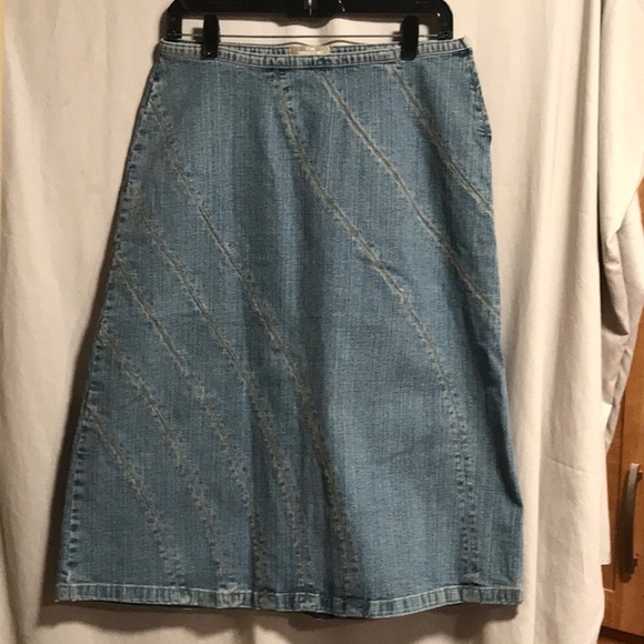 The Territory Ahead Dresses & Skirts - NWOT The Territory Ahead Denim Skirt Size 8Petite